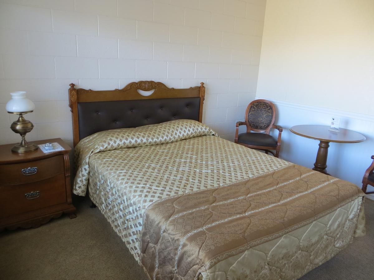 Alamo Inn Room photo